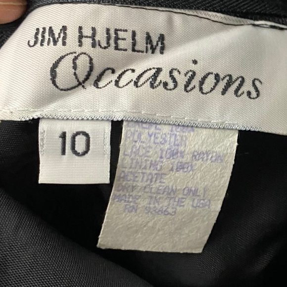 Jim Hjelm Occasions- Dress - Picture 8 of 8